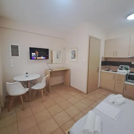 Oceanides Aparthotel Kourouta