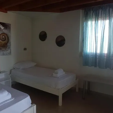 Aparthotel Oceanides