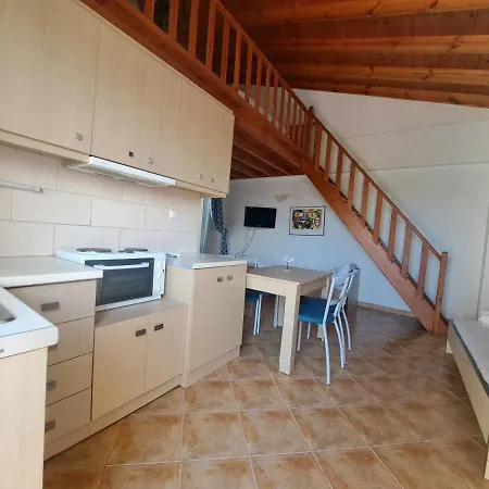 شقة فندقية Oceanides 3*