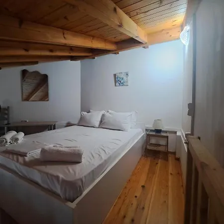 Oceanides كوروتا