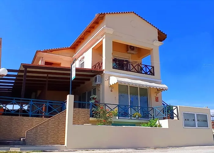 Apart Otel Oceanides Kourouta