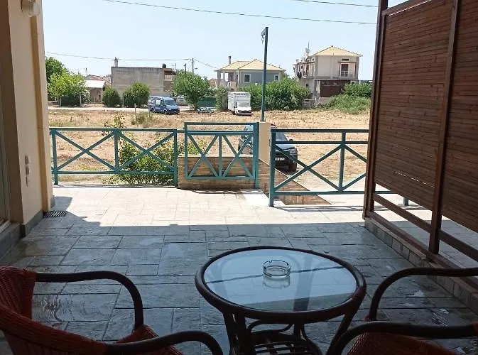 Apart Otel Oceanides