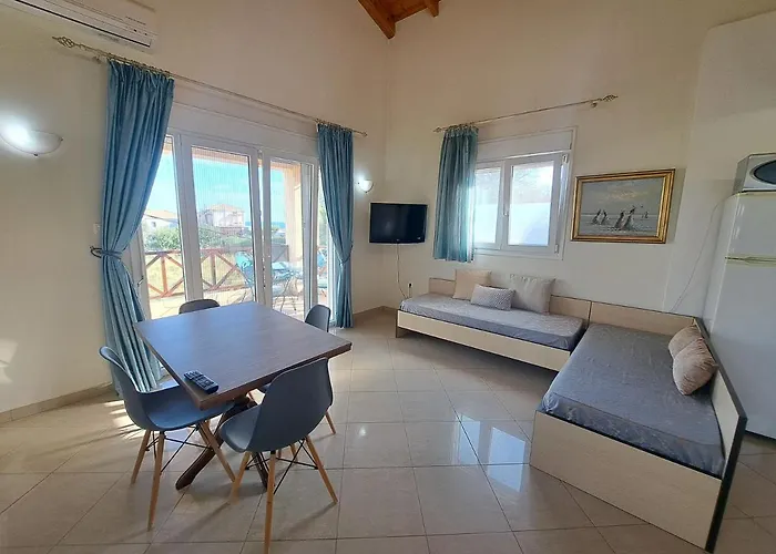 Apart Otel Oceanides Kourouta