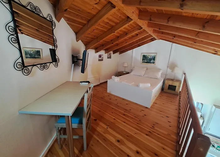 Oceanides Apart Otel 3*
